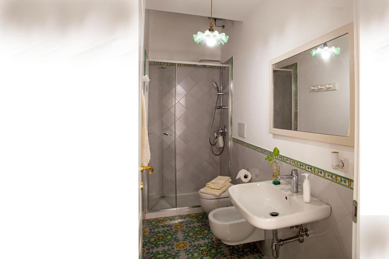Tu Casa: Picturesque Guest House Napoli Eksteriør billede